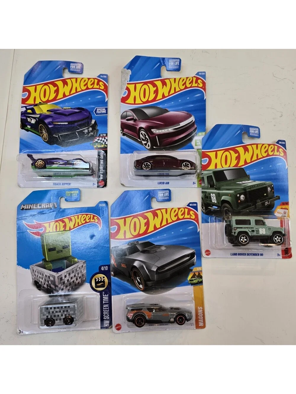 Matchbox Car Carry Case 2001 w/30 Vintage Matchbox Hot Wheels Scooby, etc Cars